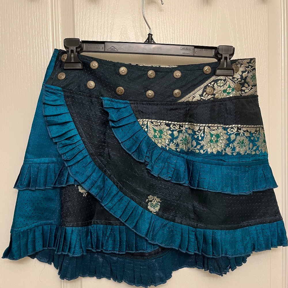 Barocco Tribal Short Ruffle Skirt/Saris. TEAL & BLACK